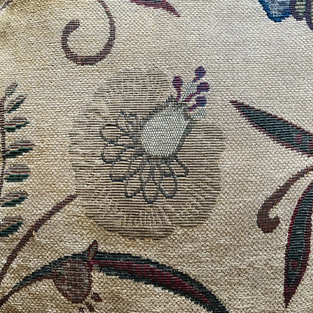 BORGATA decorative accent throw pillow 18”*18”